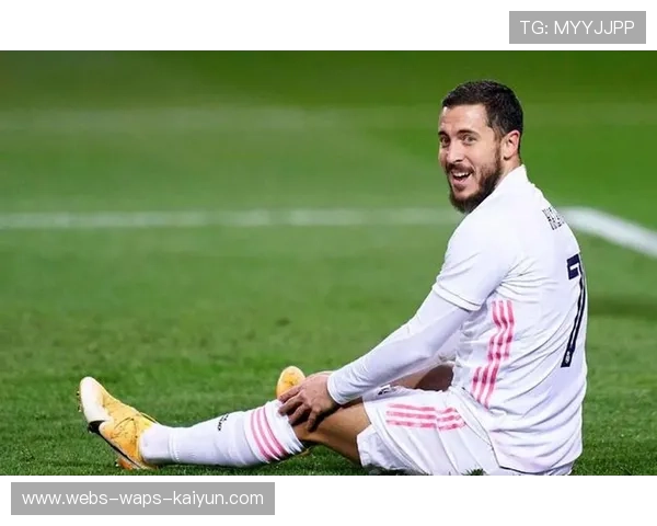 皇家马德里—阿扎尔左脚弧度球惊艳网内